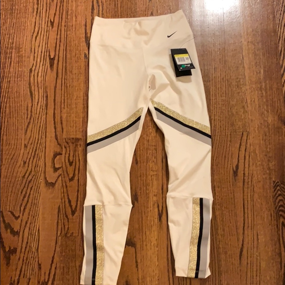 Brand new women’s training sport pants, off white